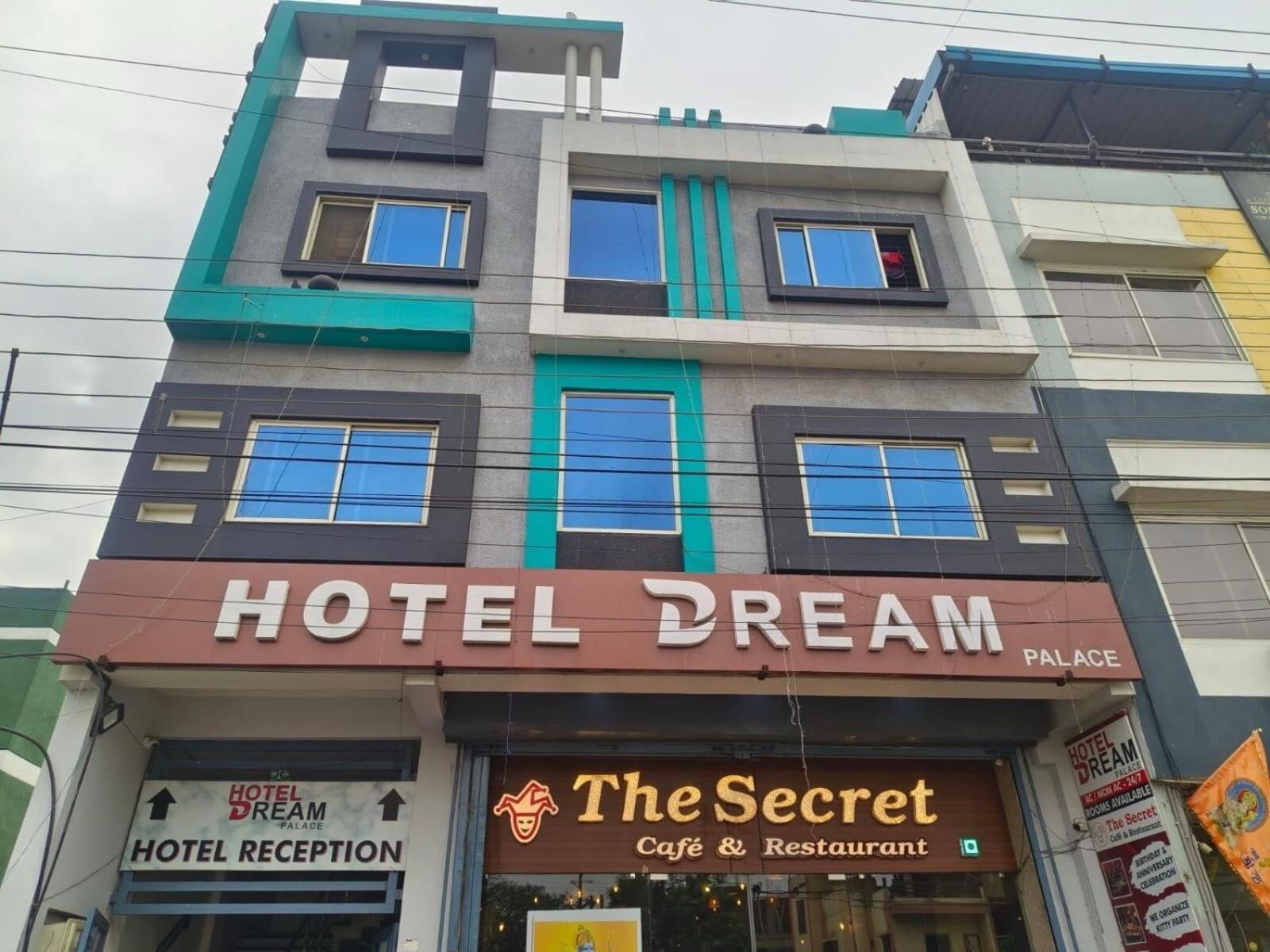 O Dream Palace Hotel Indore
